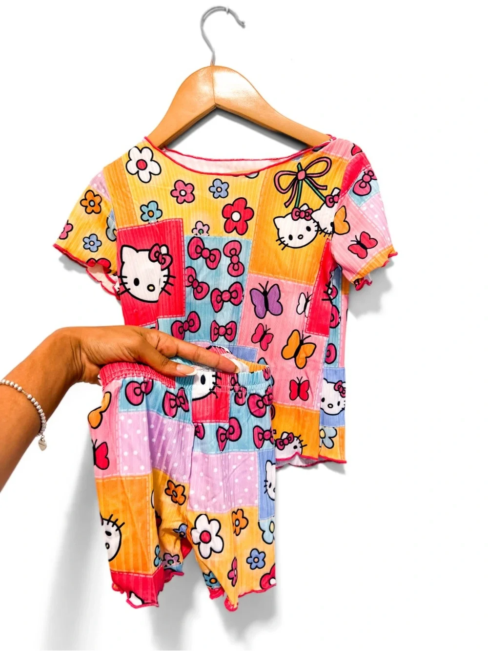 Kids Multicolor Hello Kitty set